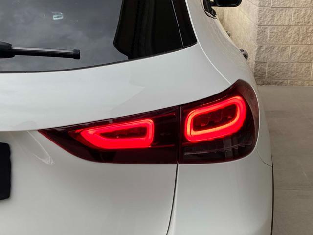 MERCEDES-BENZ GLA 200 d Automatic Premium Amg PACK NIGHT
