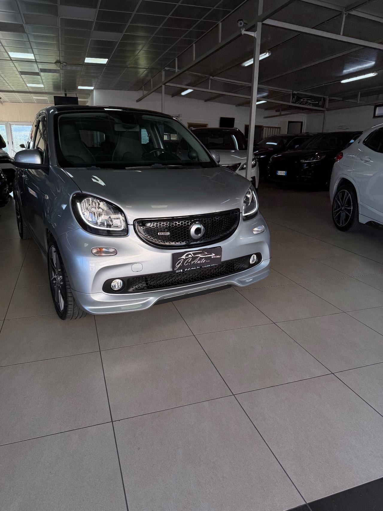 Smart ForFour 1.0 70CV ALLESTIMENTO BRABUS AUTOMATICO