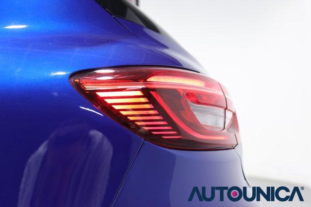 RENAULT Clio FULL HYBRID E-TECH 145 CV 5 PORTE ENGINEERED