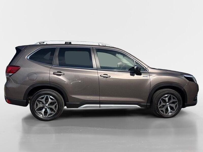 Subaru Forester 2.0 e-Boxer MHEV Lineartronic Style
