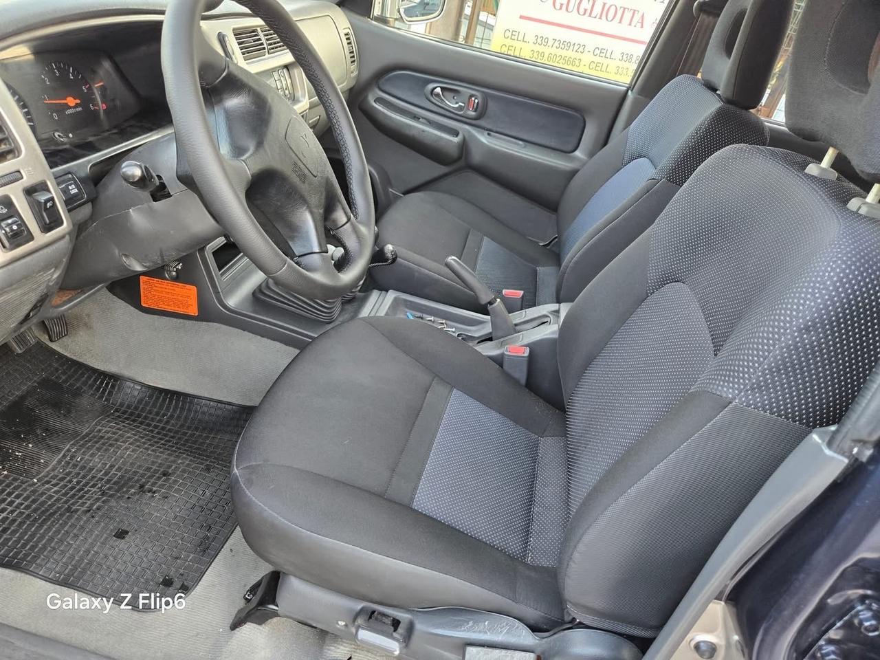Mitsubishi L200 DOUBLE CAB