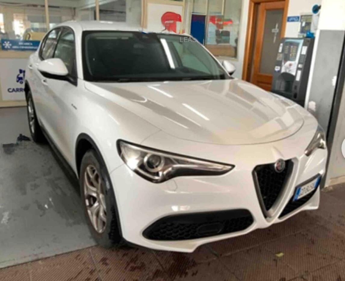 Alfa Romeo Stelvio 2.2 Turbodiesel 160 CV AT8 RWD Super