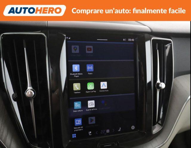 VOLVO XC60 B4 (d) AWD automatico Plus Dark