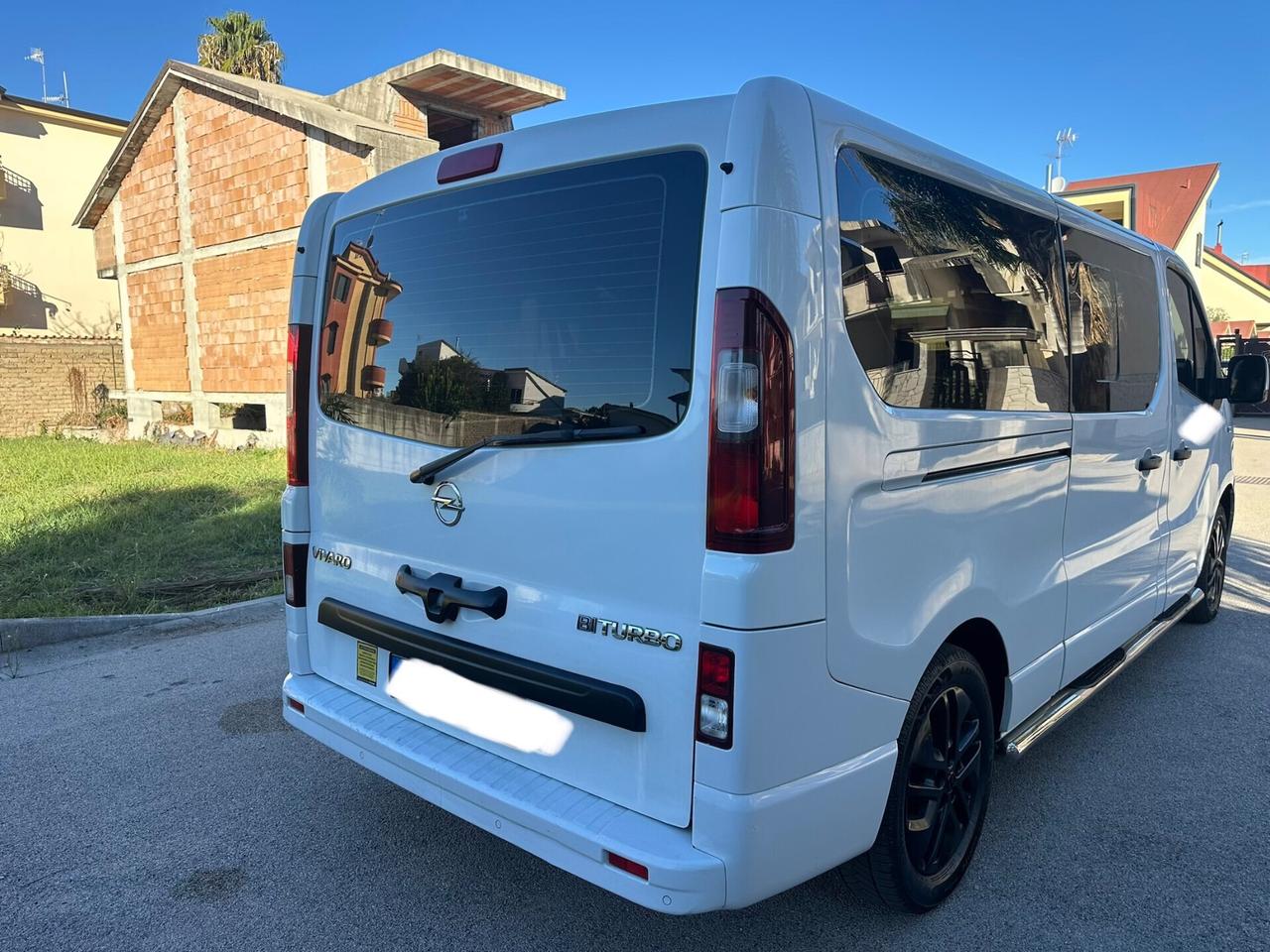 Opel Vivaro 27 1.6 CDTI PC-TN Combi