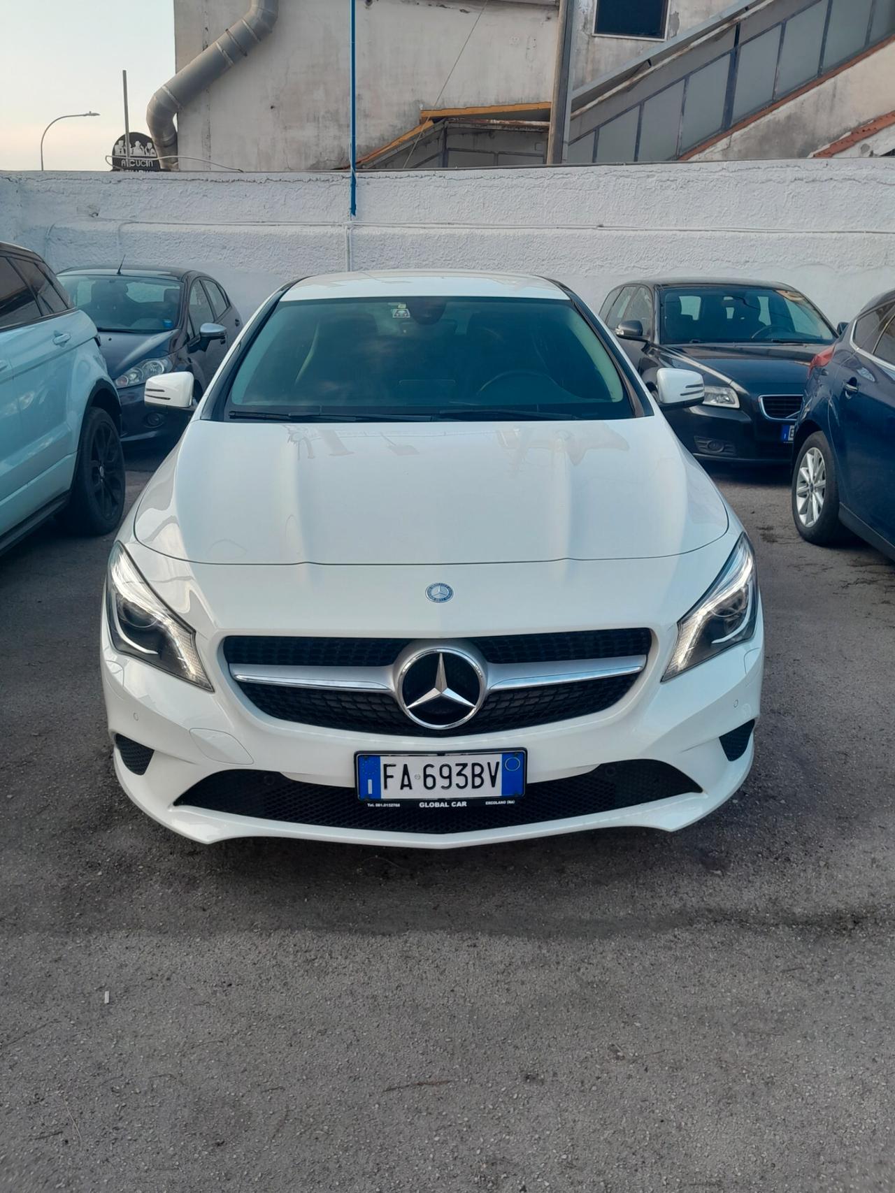 Mercedes CLA 200 d Shooting brake Premium