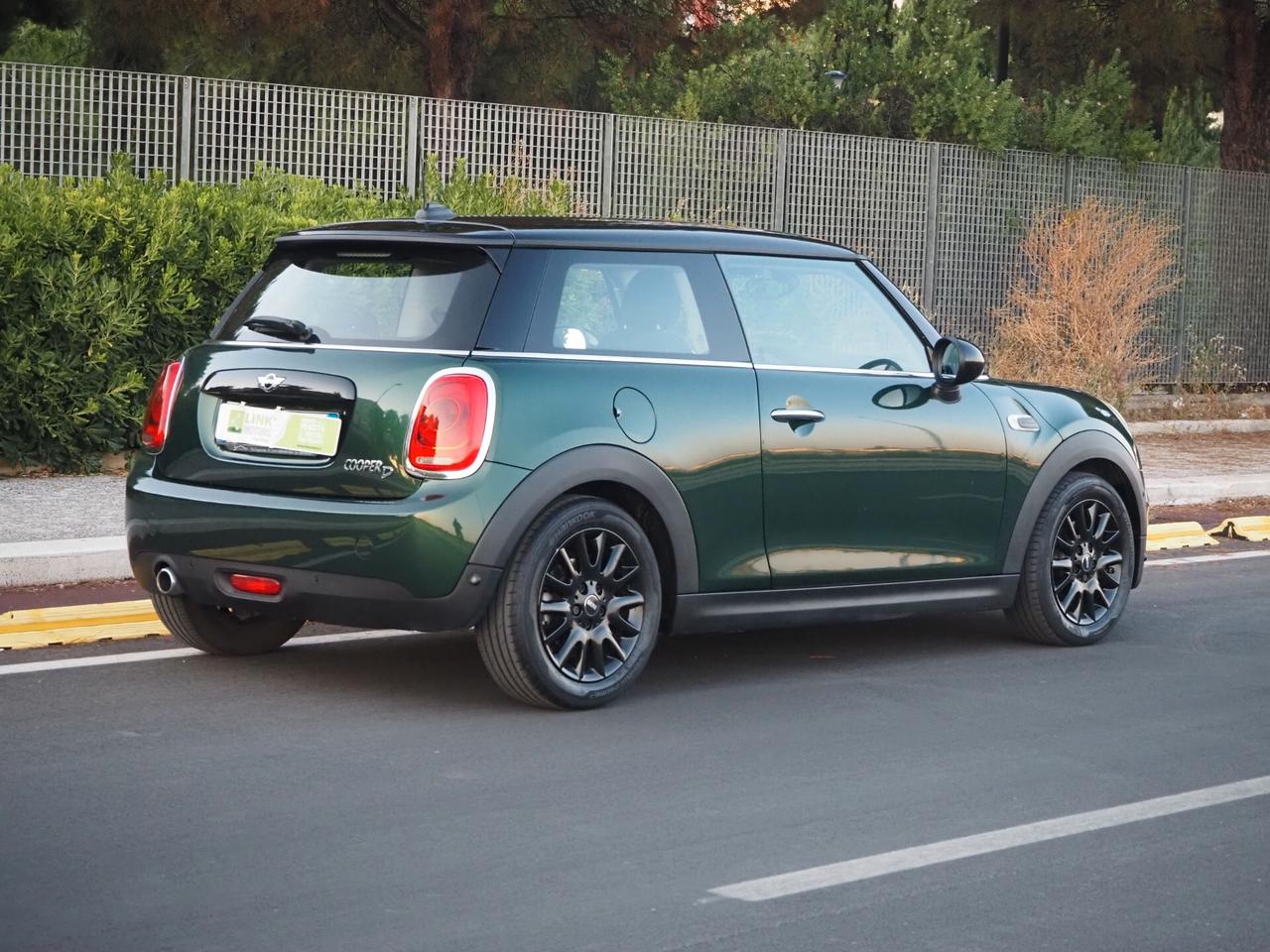 Mini Cooper 1.5 D Hype autom