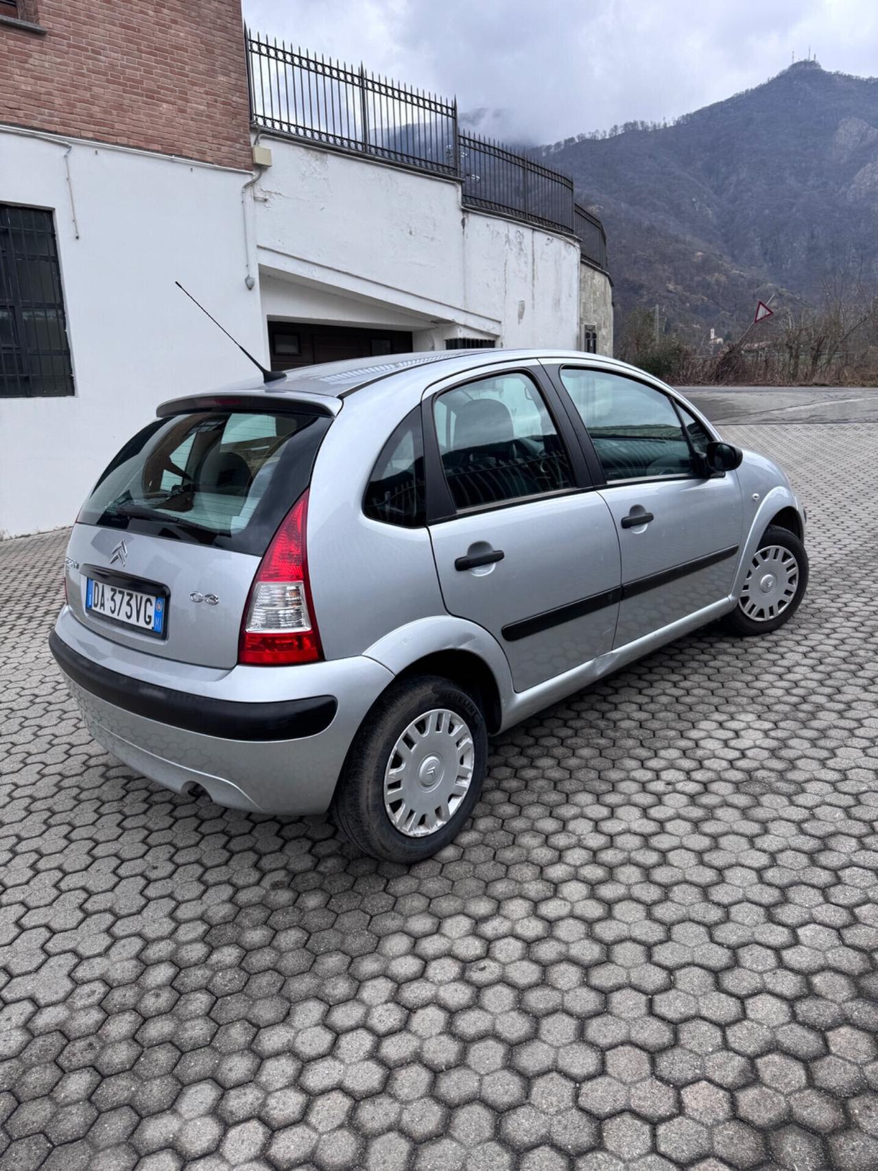 Citroen C3 1.1 BENZINA soli 98000km