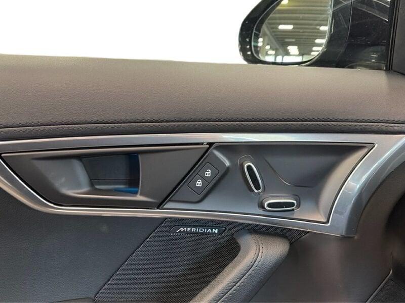 Jaguar F-Type 2.0 i4 300cv Black Edition auto coupé