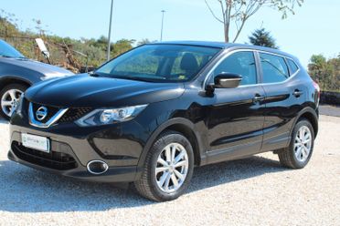 Nissan Qashqai 1.5 dCi Acenta Premium