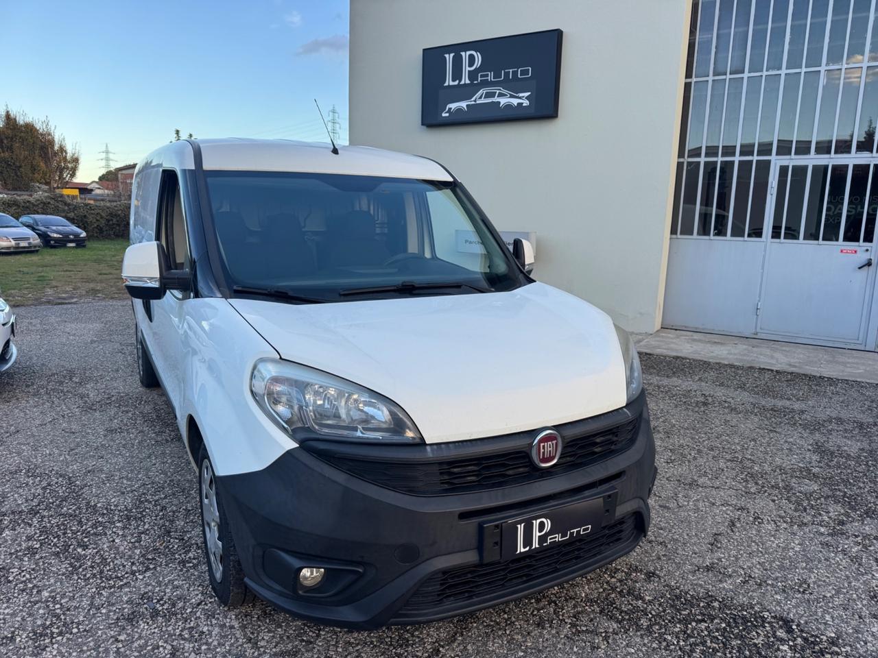 Fiat Doblo Doblò 1.4 T-Jet Natural Power PL-TN Cargo Maxi Lamierato