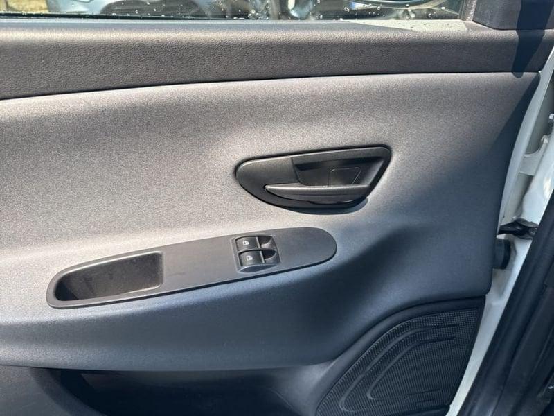 Lancia Ypsilon 1.2 SILVER 69CV
