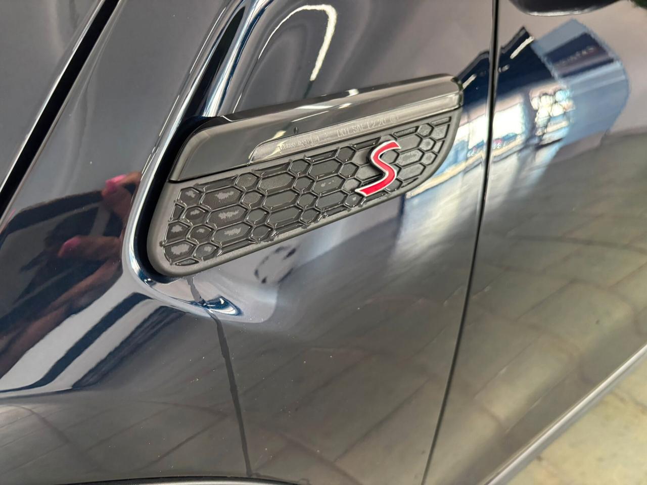 Mini Mini 2.0 Cooper S Resolute