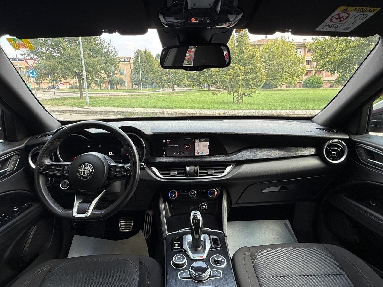 Alfa Romeo Stelvio 2.2 Turbodiesel 160 CV AT8 RWD Super