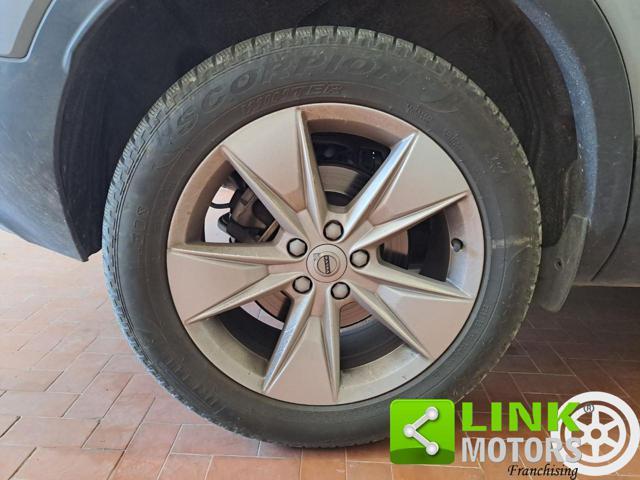 VOLVO XC40 B3 automatico Core