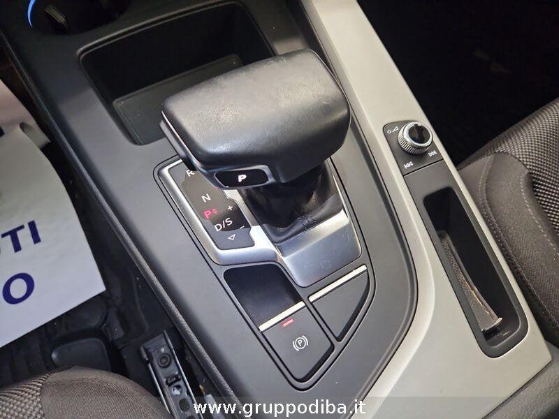 Audi A4 allroad quattro A4 V 2019 Allroad Quattro Dies 40 2.0 tdi mhev Business quattro 204cv