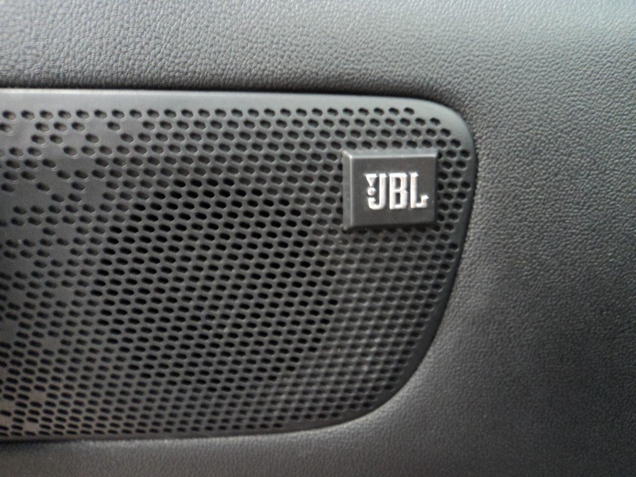 Peugeot 208 BlueHDi 100 5p. GT Line ICE White
