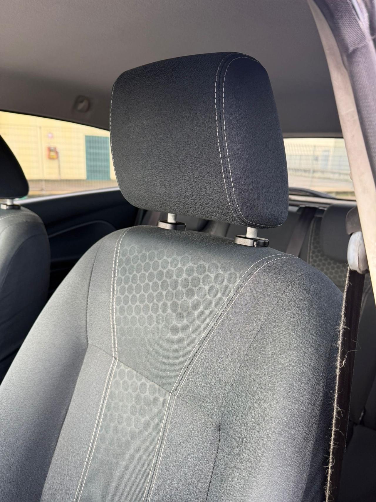 Ford Fiesta 1.2 82 CV 5 porte Titanium