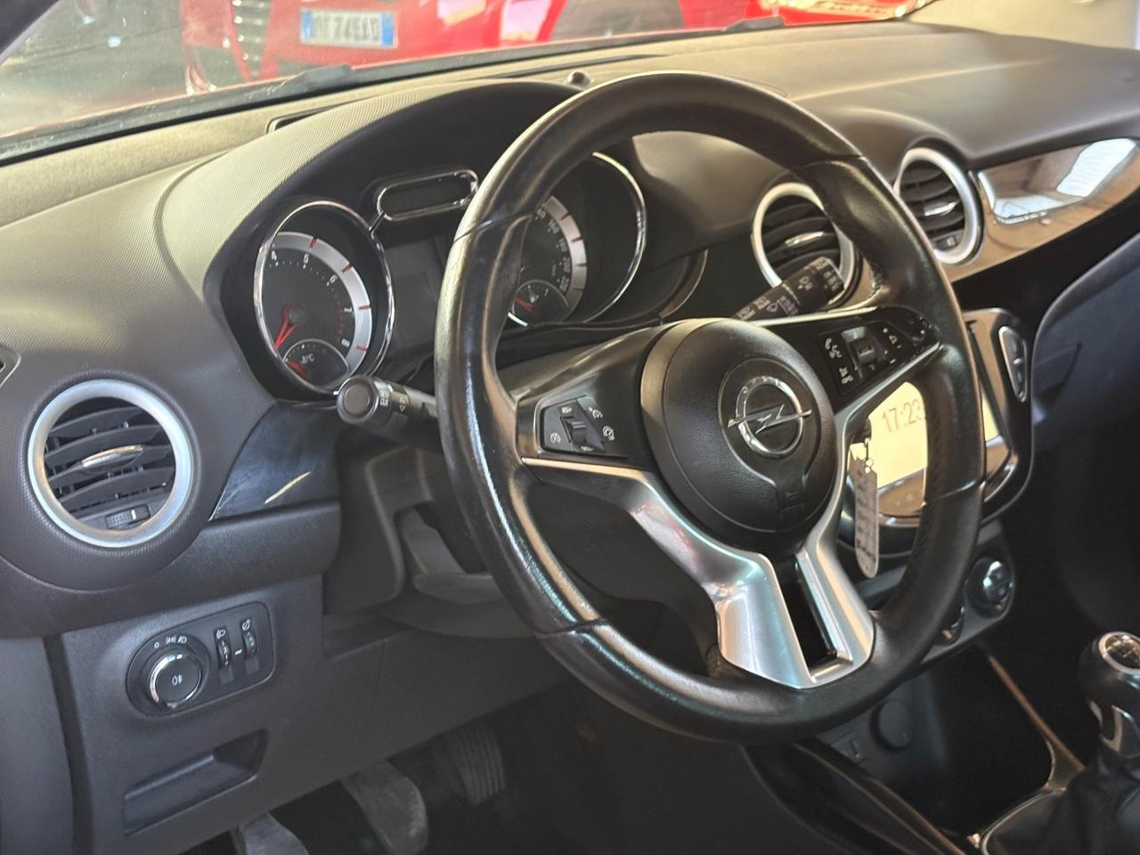 Opel Adam 1.4 87 CV Glam
