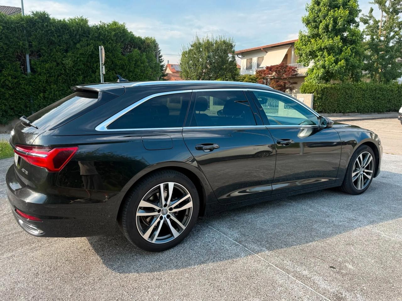 Audi A6 Avant 40 2.0 TDI S tronic Business