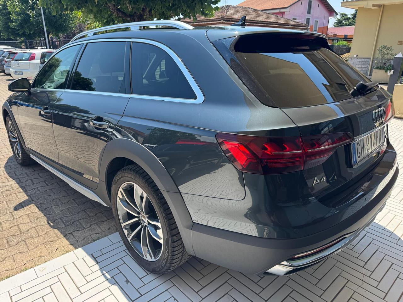 Audi A4 allroad A4 allroad 40 TDI 204 CV S tronic Identity Contrast mhev