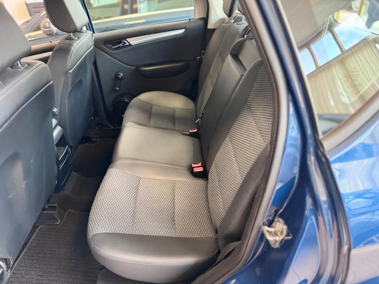 Mercedes-benz A 160 A 160 BlueEFFICIENCY Special Edition