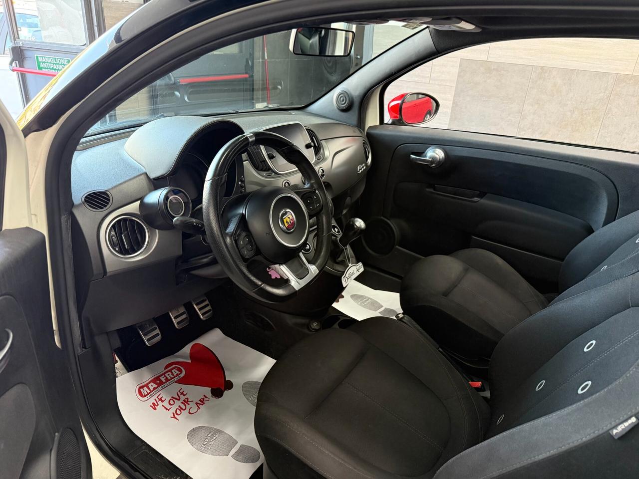 Abarth 595 1.4 Turbo T-Jet 160 CV Pista