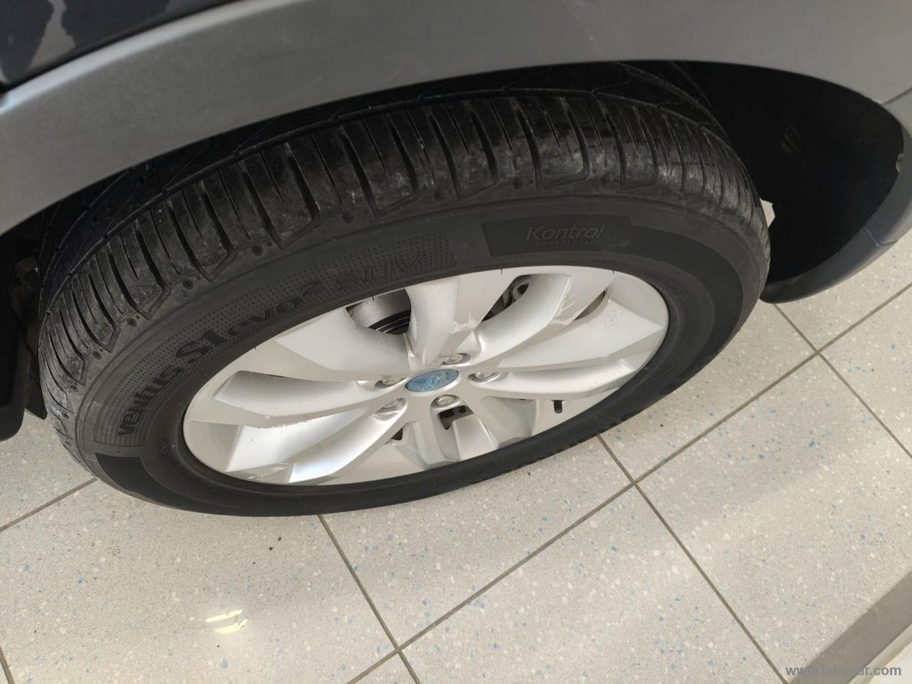 FORD Kuga 2.0 TDCi 163 CV 4WD Powersh.Tit.
