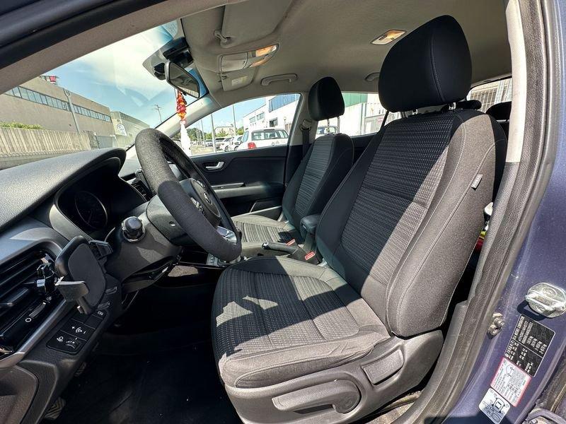Kia Stonic 1.4 MPI Style Design 100cv