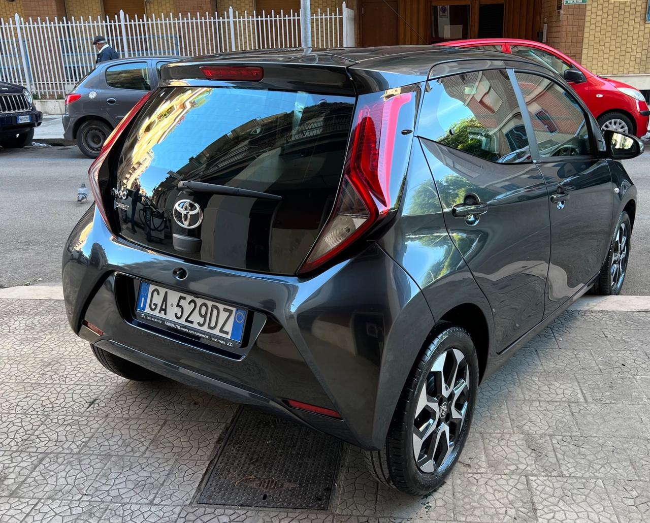 TOYOTA AYGO 1000 BENZINA 5 PORTE 2020