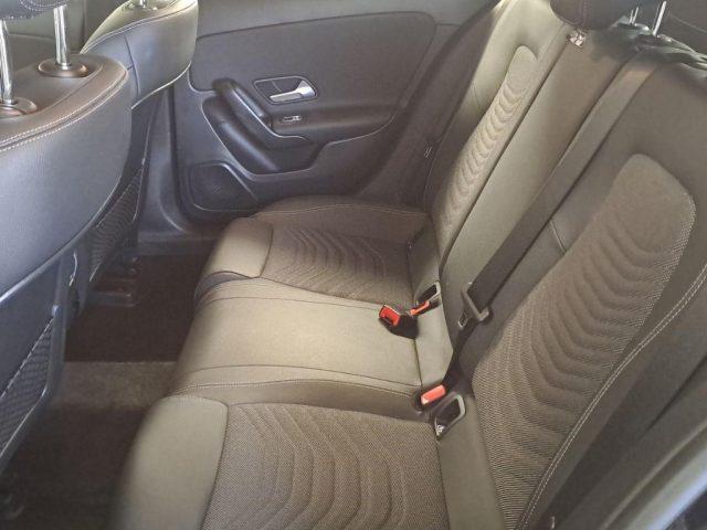 MERCEDES-BENZ A 180 d Automatic Advanced