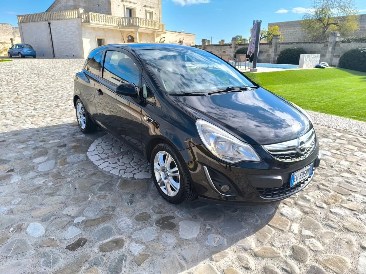 Opel Corsa 1.2 perfetta full optional