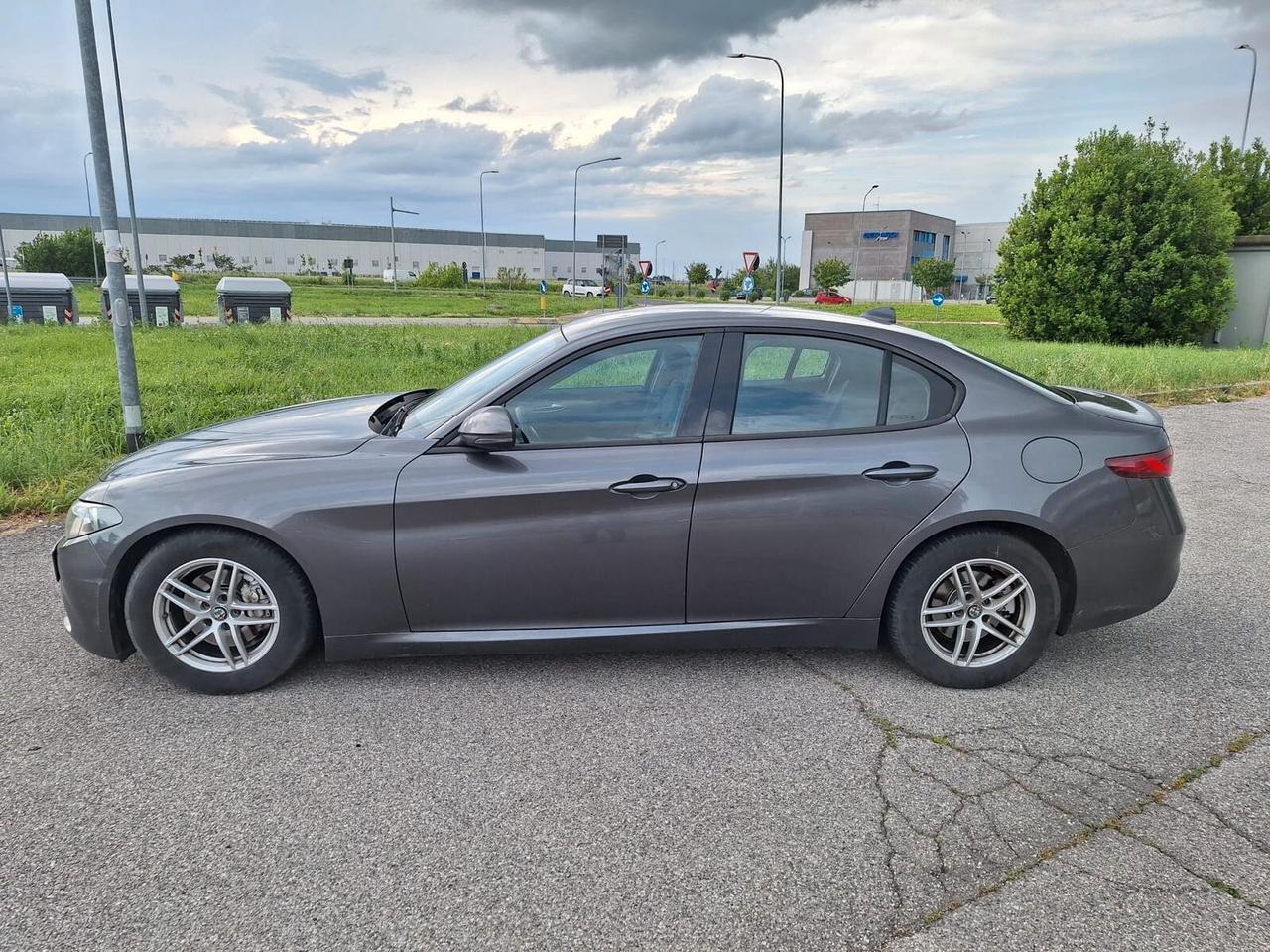 Alfa Romeo Giulia 2.2D 2019