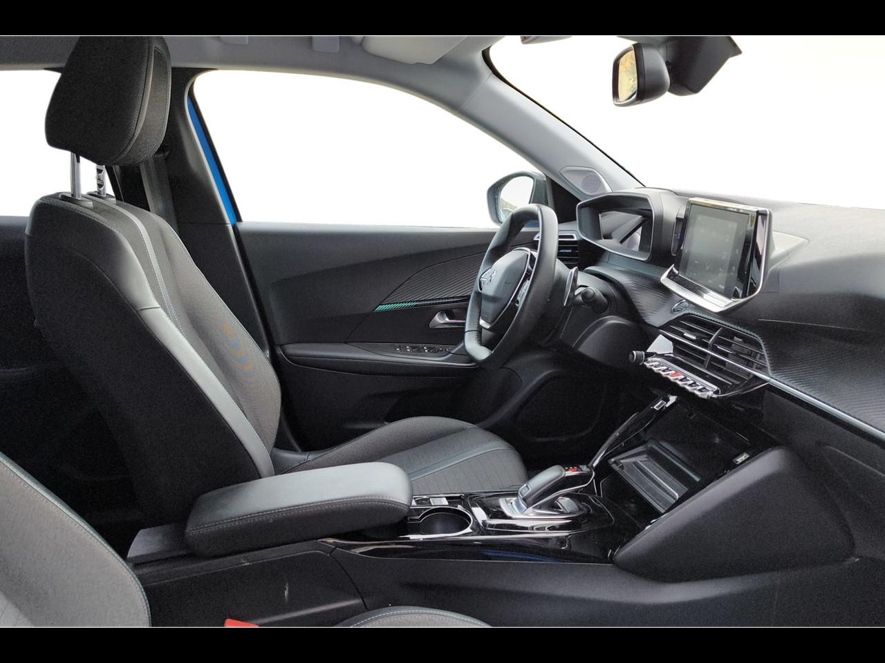 PEUGEOT 2008 1.2 puretech Allure Pack s&s 130cv eat8