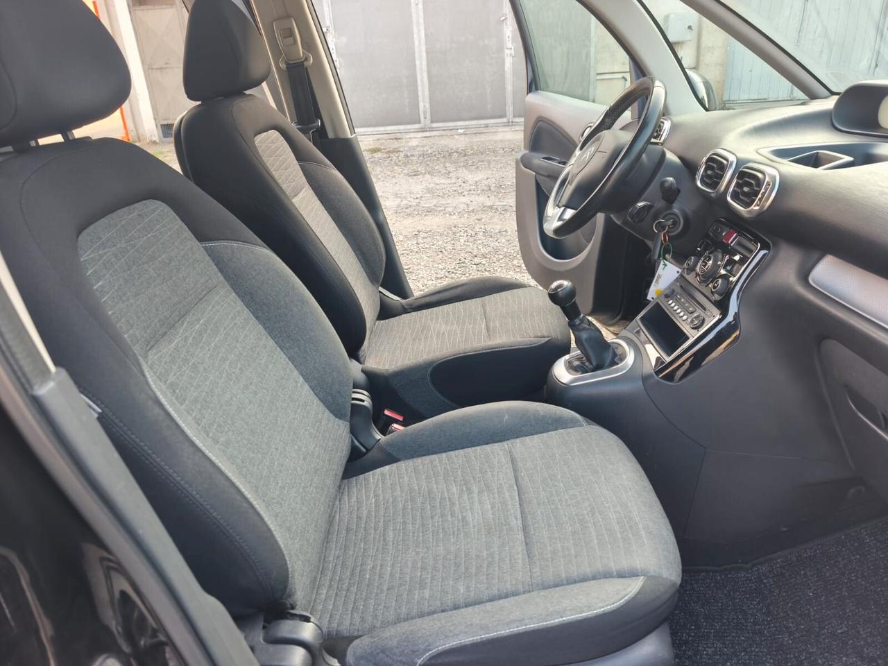 Citroen C3 Picasso 2017---1.6 Diesel