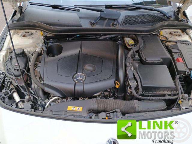 MERCEDES-BENZ CLA 200 d Automatic Premium