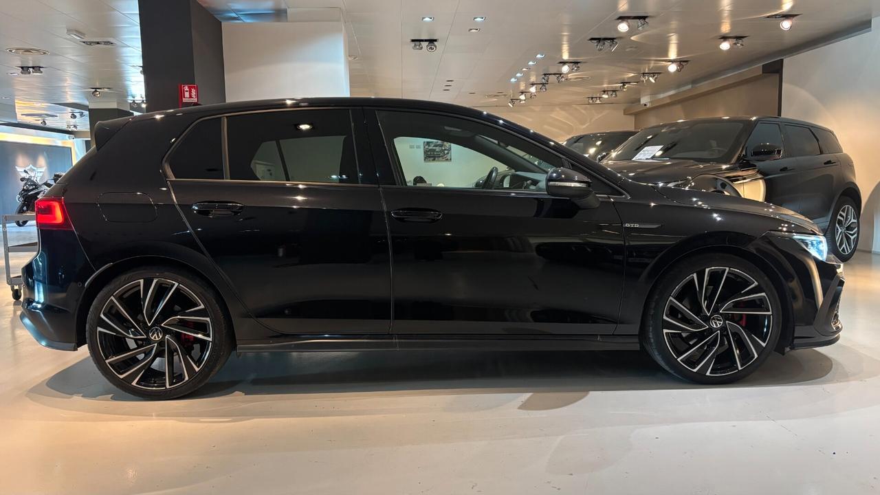VOLKSWAGEN GOLF GTD 200CV-2022