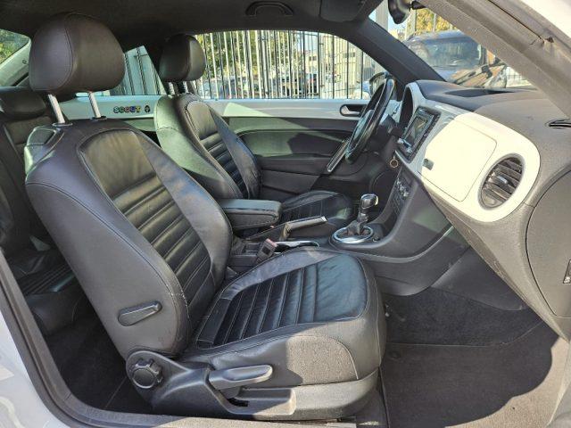 VOLKSWAGEN Maggiolino 2.0 TSI DSG Sport