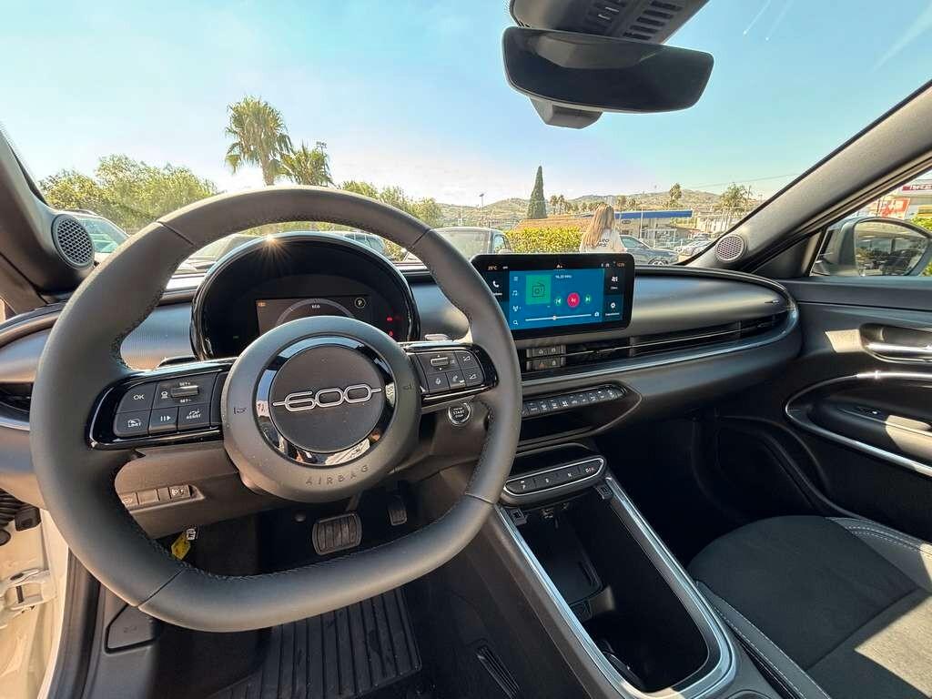 Fiat 600 Hybrid 145 CV DCT MHEV Sport 2026 / KM 0 IVA ESPOSTA Tua a solo 269 Euro al mese