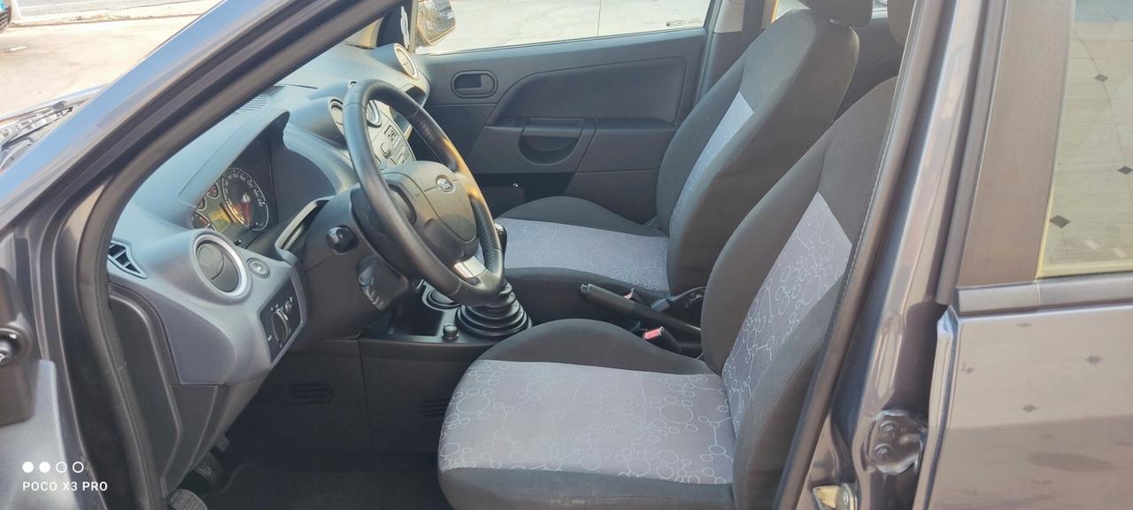 Ford Fiesta 1.4 TDCi 5p. Ghia