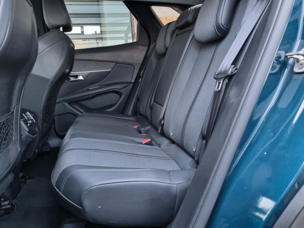 Peugeot 3008 II 1.5 bluehdi Allure s&s 130cv