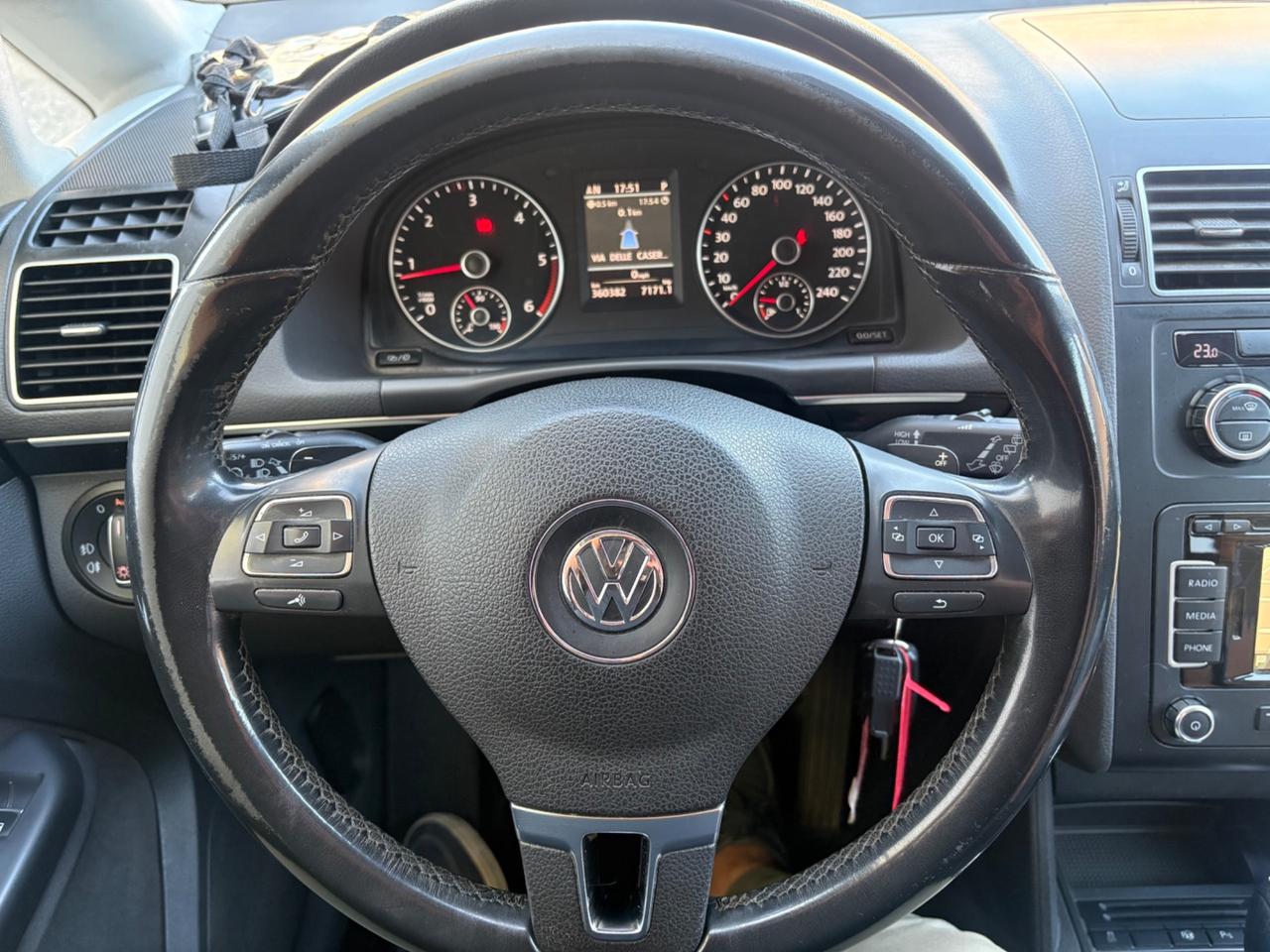 Volkswagen Touran 2.0 TDI 140 CV DSG 7 posti