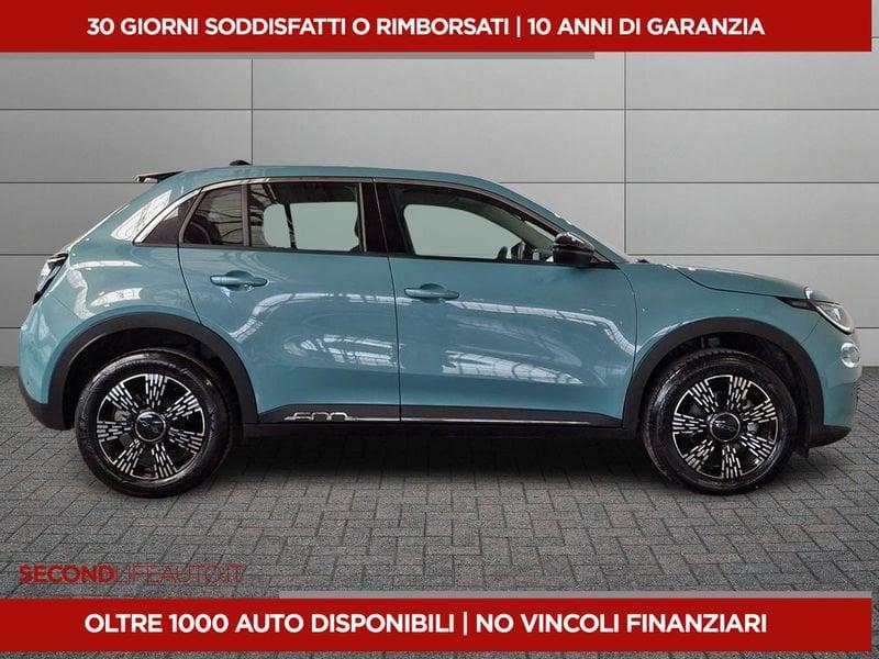 FIAT 600 1.2 hybrid 145cv auto