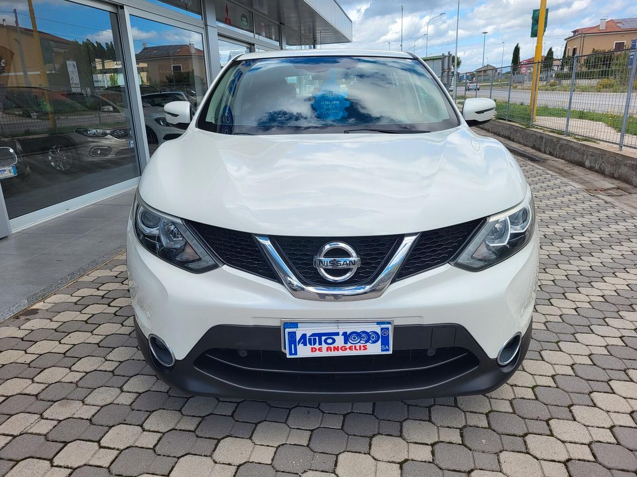 Nissan Qashqai 1.5 dCi 110CV 6MARCE FULL OPTIONALS - BIANCO PERLA