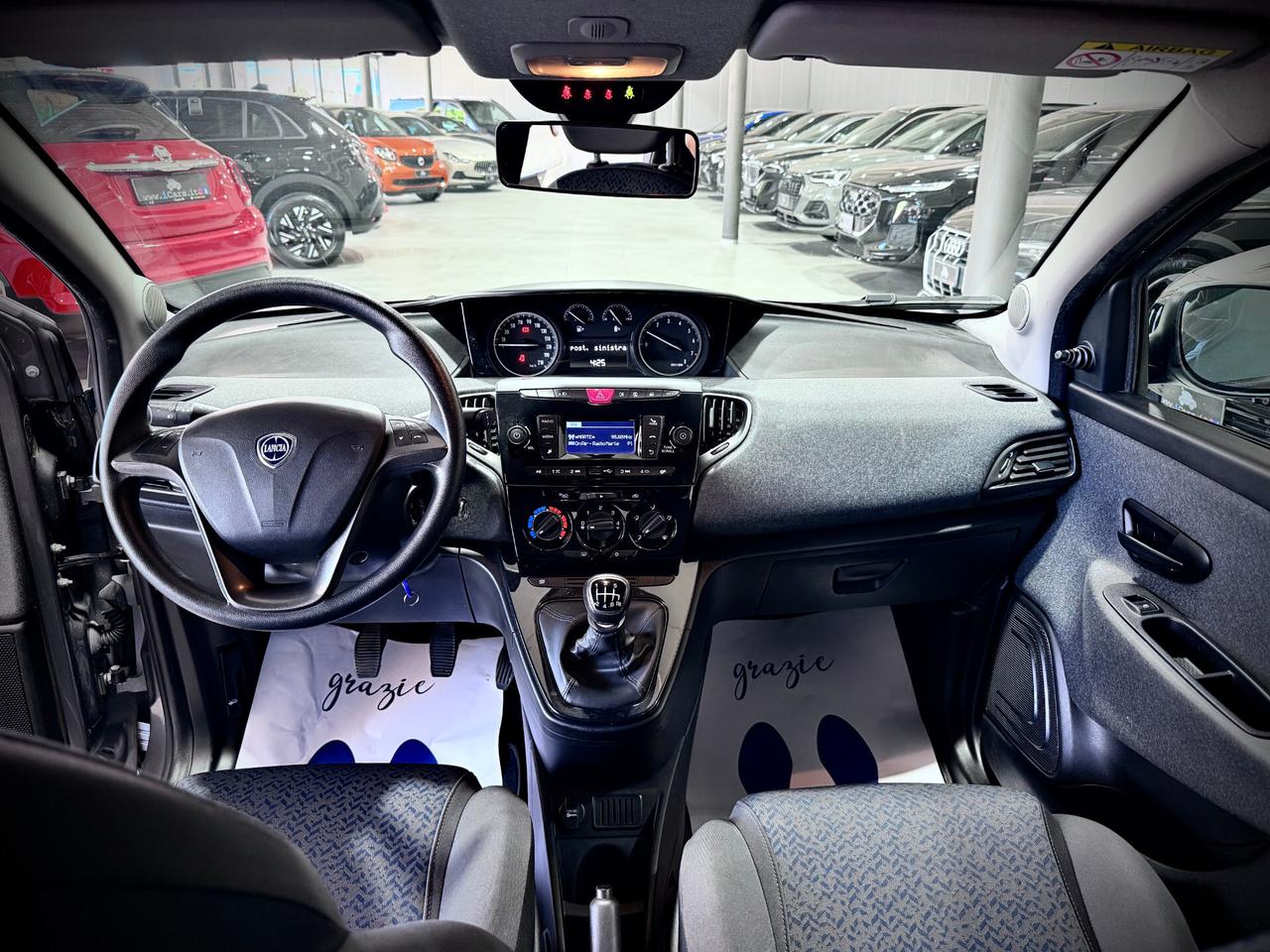 Lancia Ypsilon 1.0 70CV Hybrid Silver
