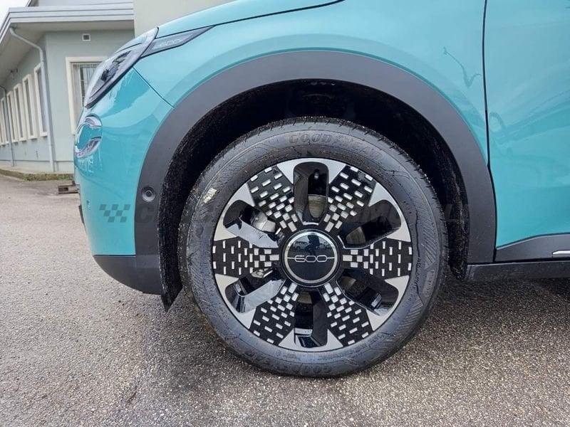 FIAT 600 600 1.2 hybrid La Prima II 110cv auto