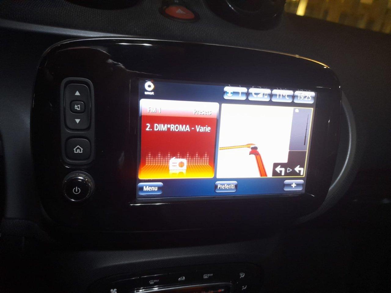 Smart forfour 0.9 t Passion 90cv twinamic Cabrio KM 89000!