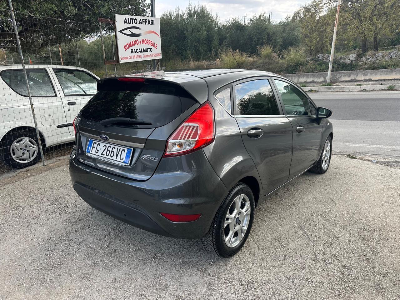 Ford Fiesta 1.5 TDCi 75CV 5 porte Titanium