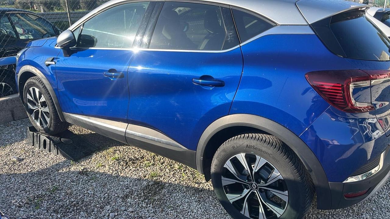 Renault Captur TCe 90 CV Techno