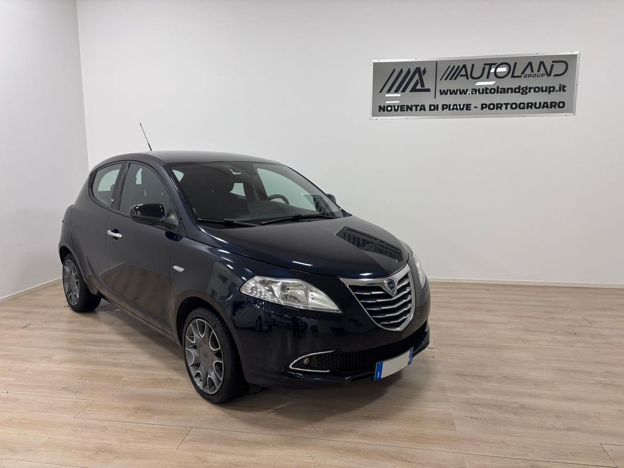Lancia Ypsilon 0.9 TwinAir 85 CV 5 porte S&S