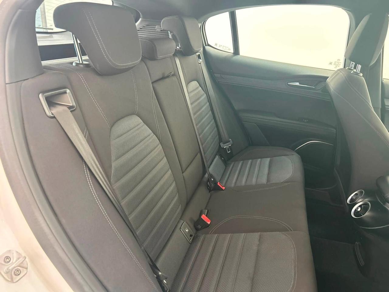 Alfa Romeo Stelvio 2.2 Turbodiesel 190 CV AT8 Q4 Super Business